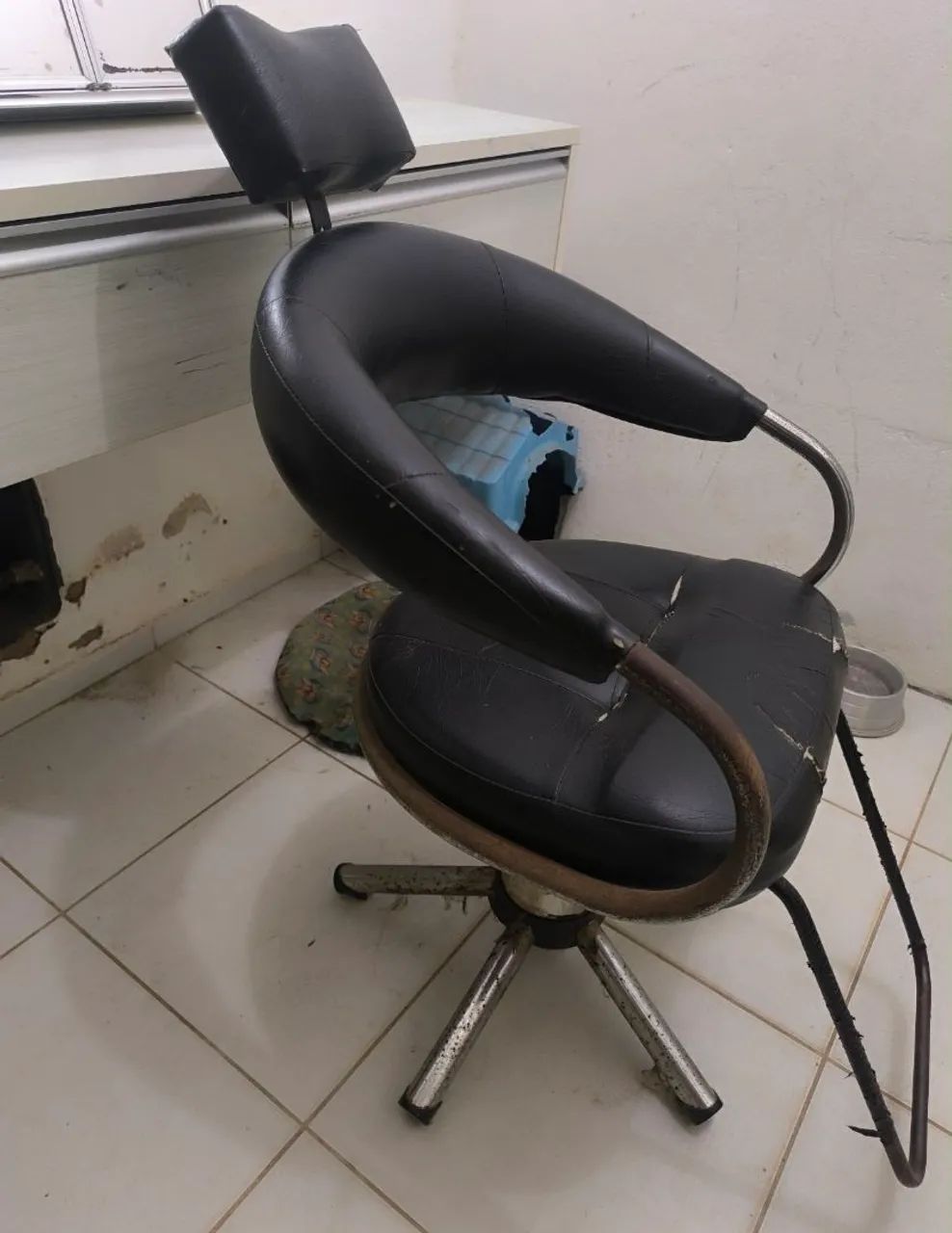 Cadeira para salão de beleza.