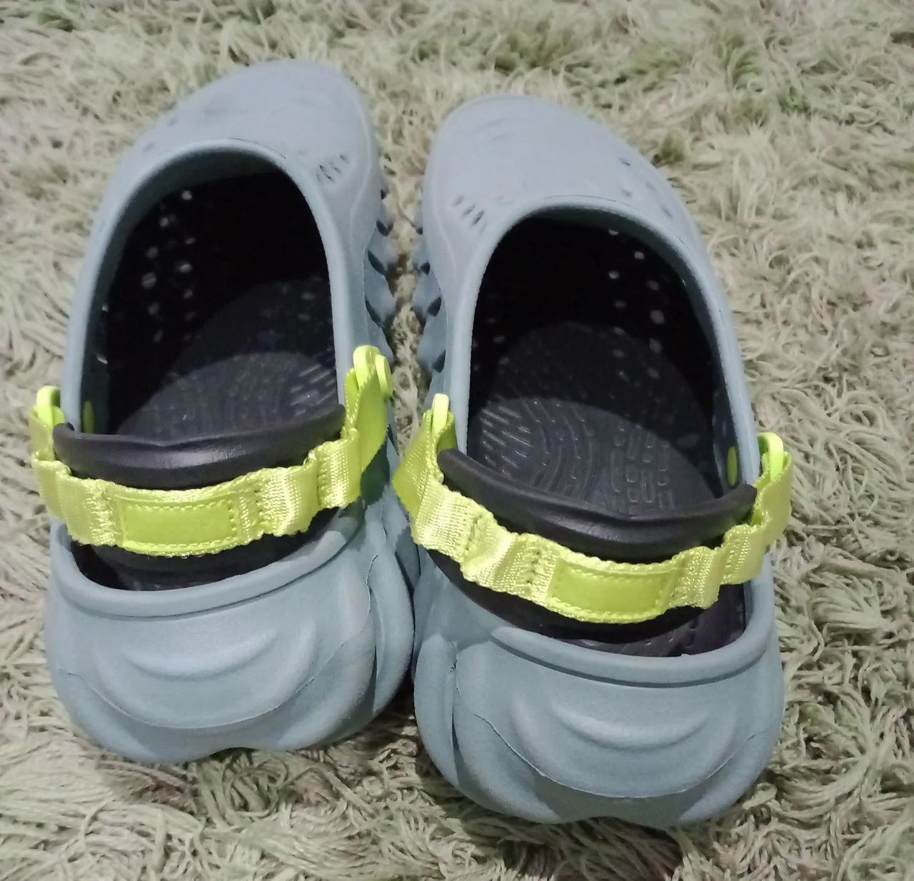 Crocs original( 10 M )41 - Foto 3