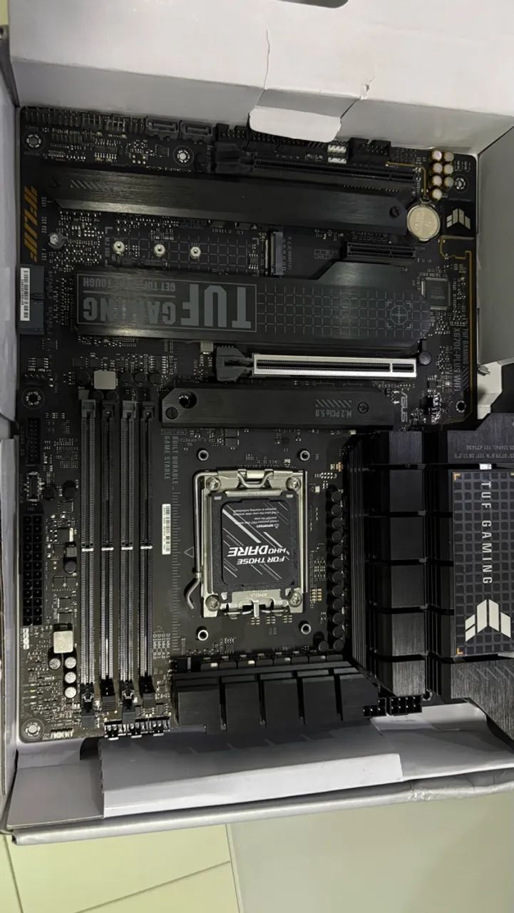 X670 TUF PLUS WIFI