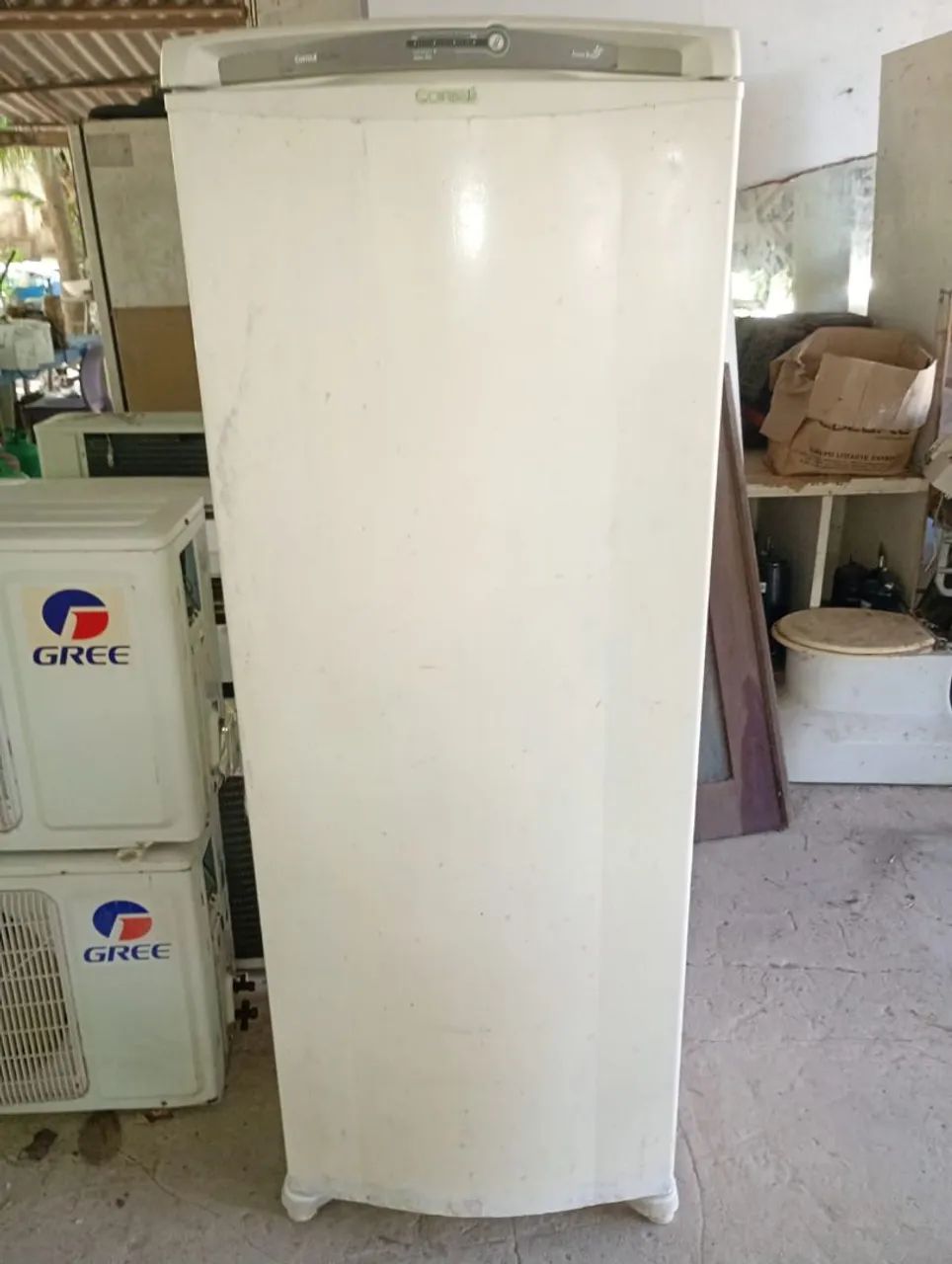 Vendo  máquina de lavar e geladeira  funcionando  perfeito  preço otimo - Foto 2