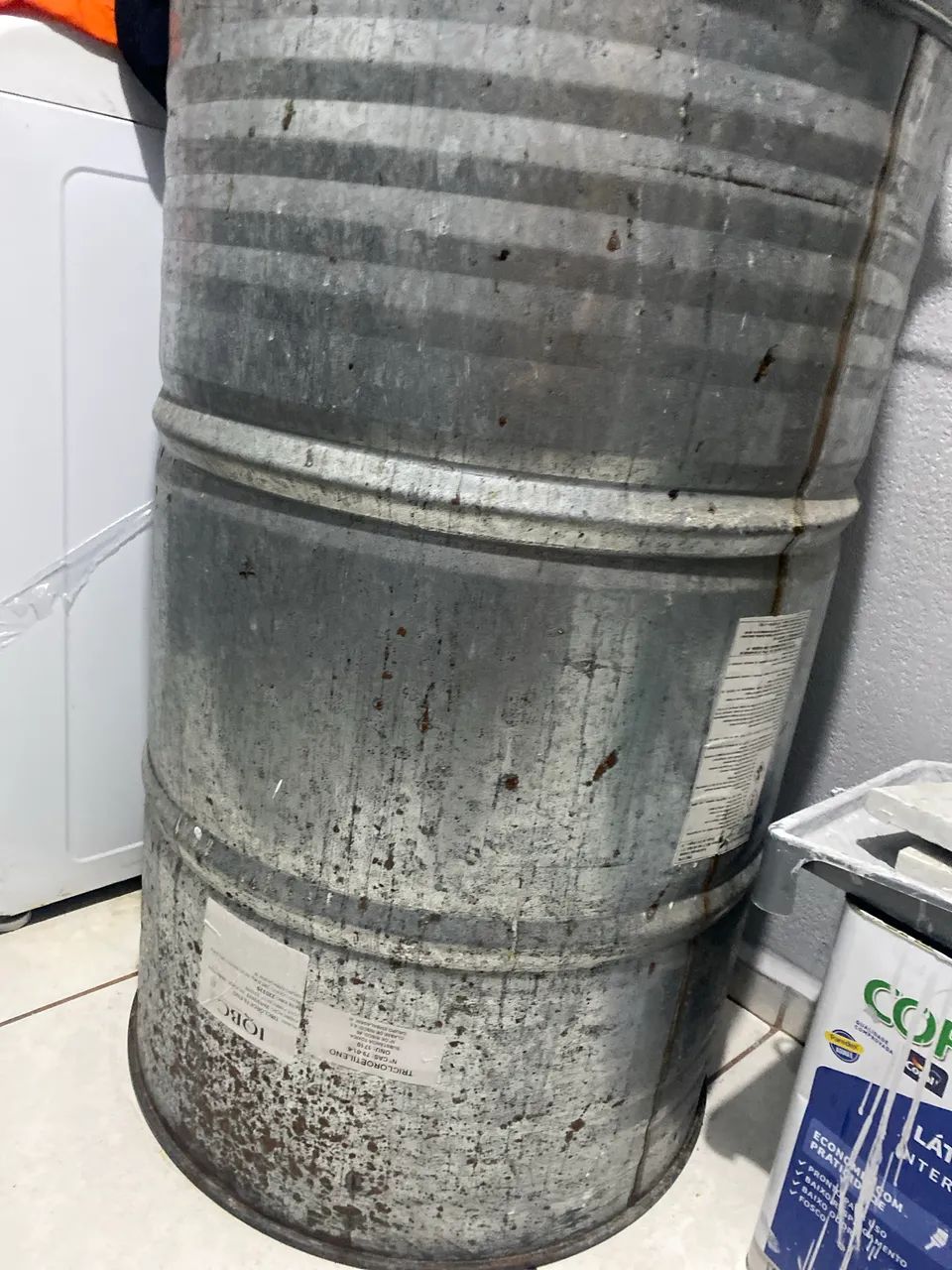 Latão de alumínio 