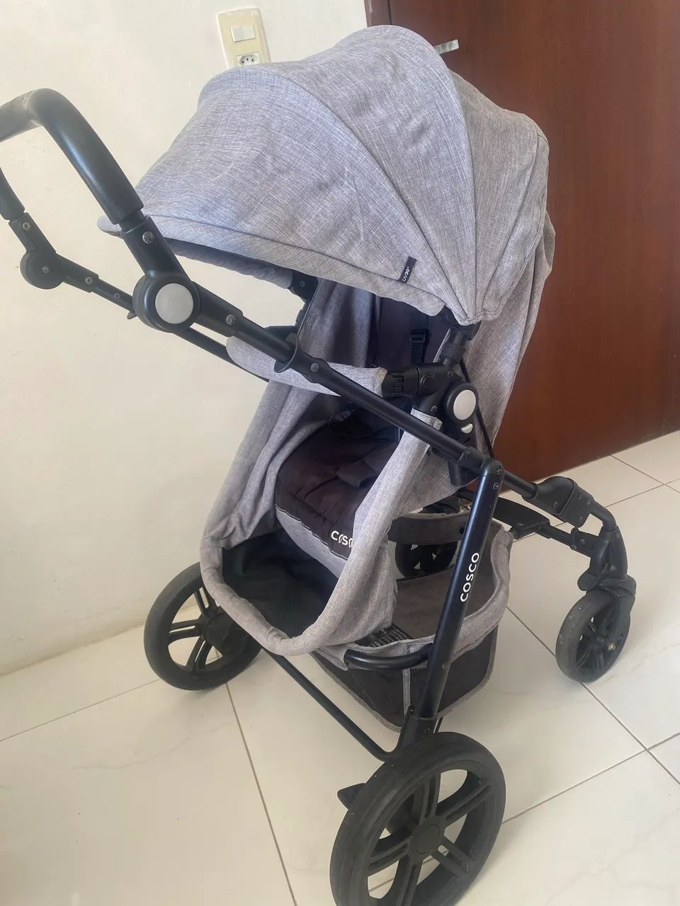Carrinho de bebê Moisés Cosco - Foto 4