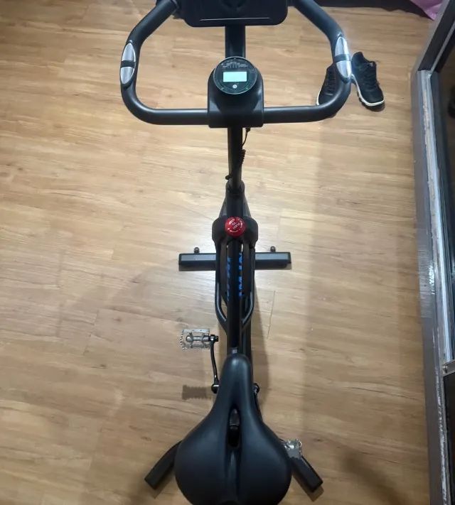 BICICLETA ERGOMÉTRICA 