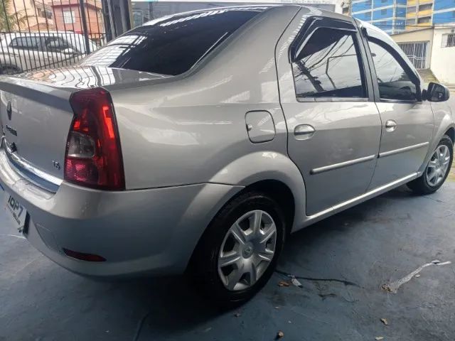 Renault Logan Expression Hi-Flex 1.6 8V 4p, foto 3 de 19