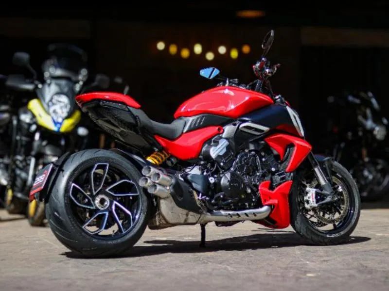 DUCATI DIAVEL 1100 cc  - Foto 3