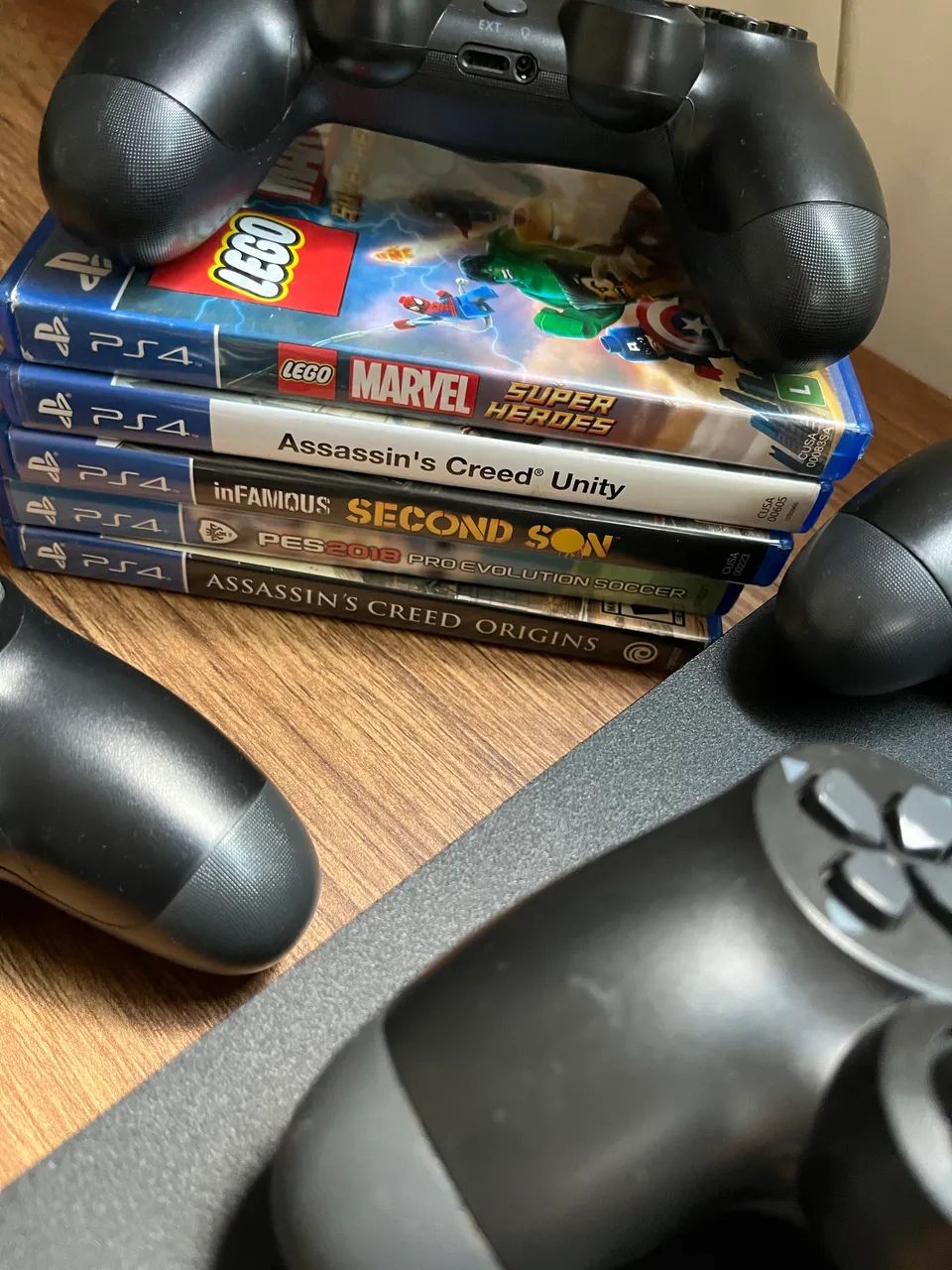 PS4 slim c/ 4 controles - Foto 5