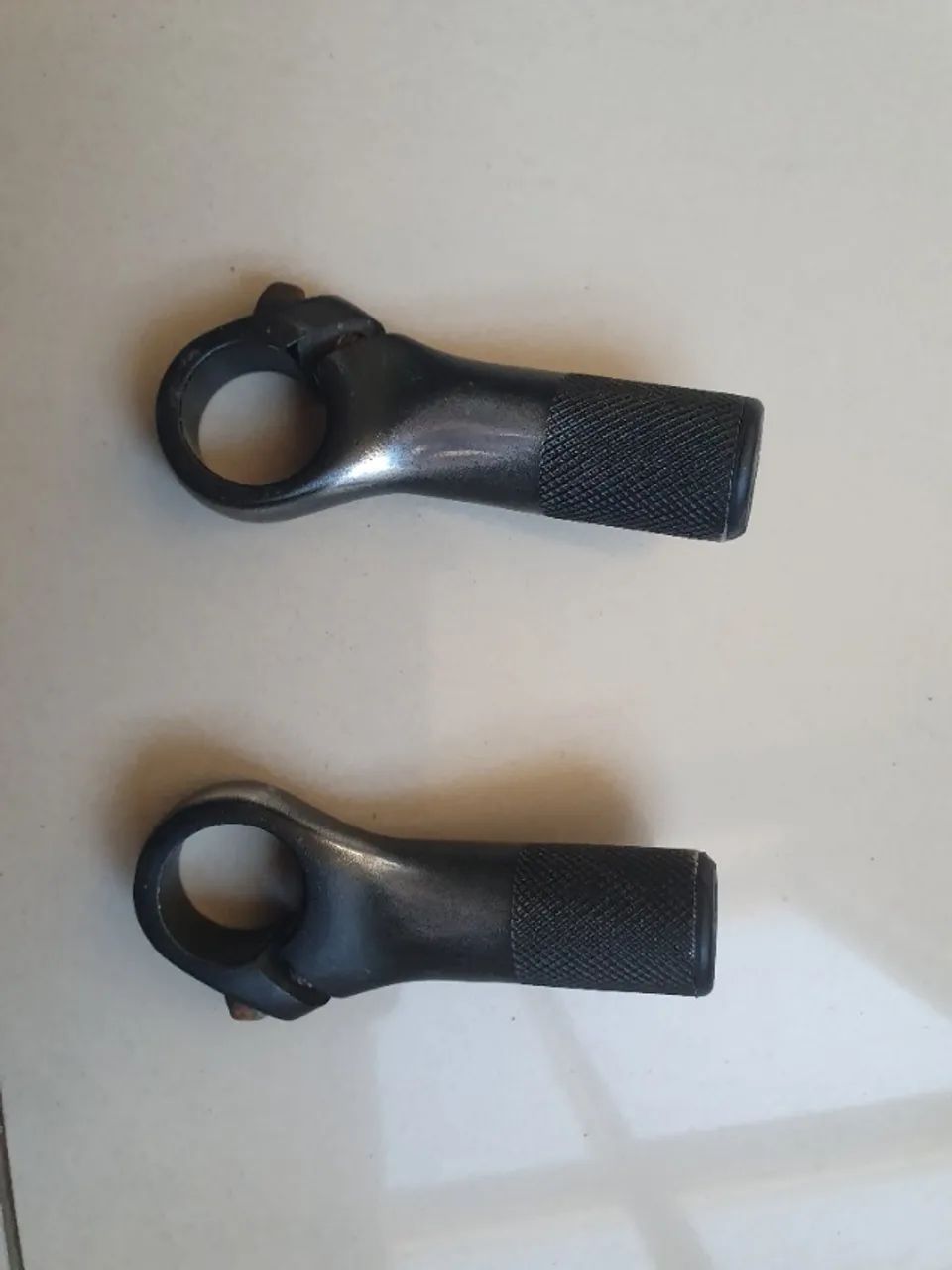 BAR END 