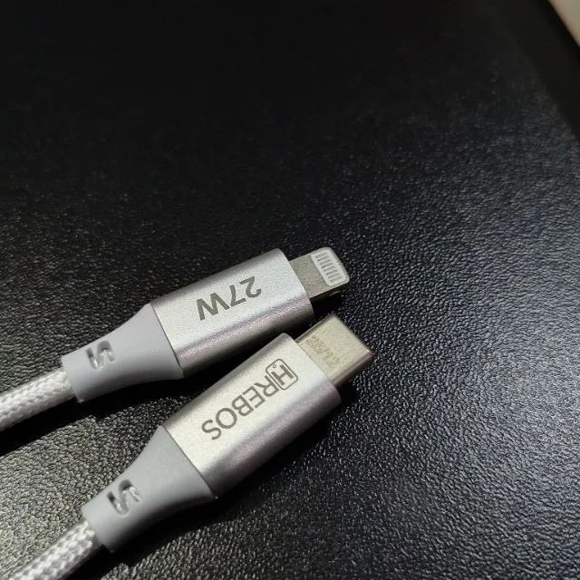 Cabo de Iphone Lightning 1 metro trançado reforçado 27w Hrebos USB C - Lightning - Foto 4