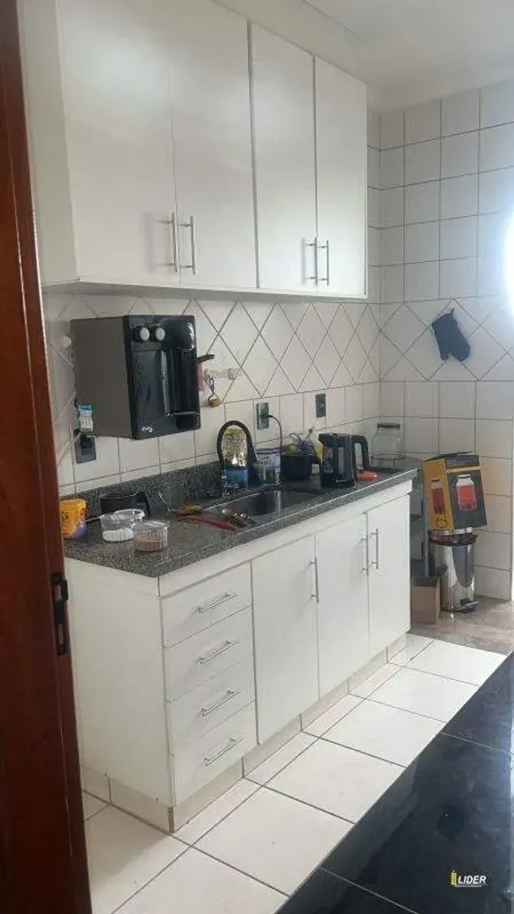 Apartamento à venda, 3 quartos, 1 suíte, 1 vaga, Presidente Roosevelt - Uberlândia/MG