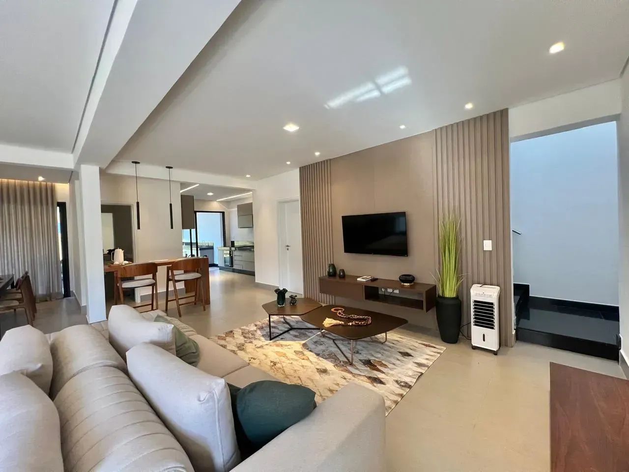Casa em condomínio mobiliada com 3 quartos e 2 vagas - Foto 3