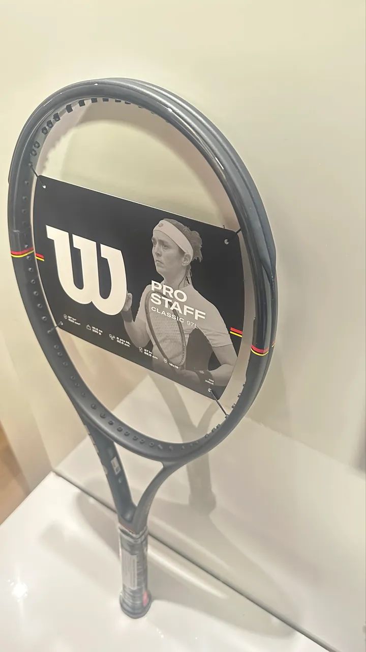 Raquete de Tênis Wilson Pro Staff 97L Classic 2026