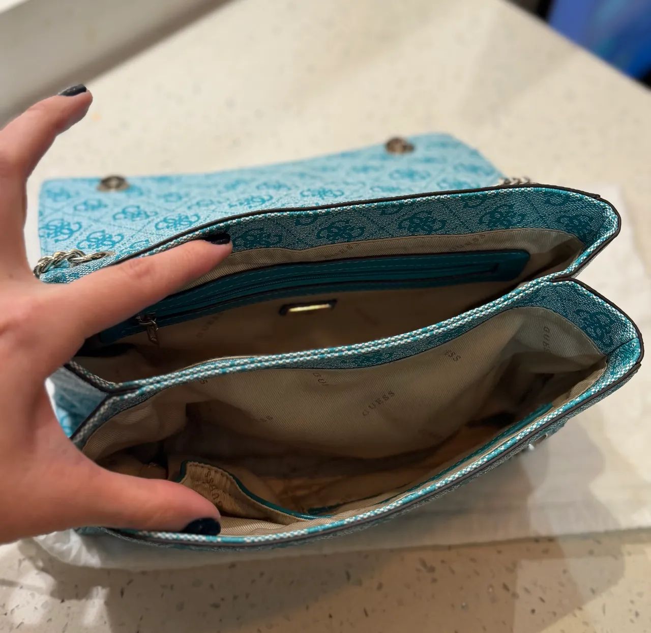 Bolsa Guess downtown azul - Foto 3