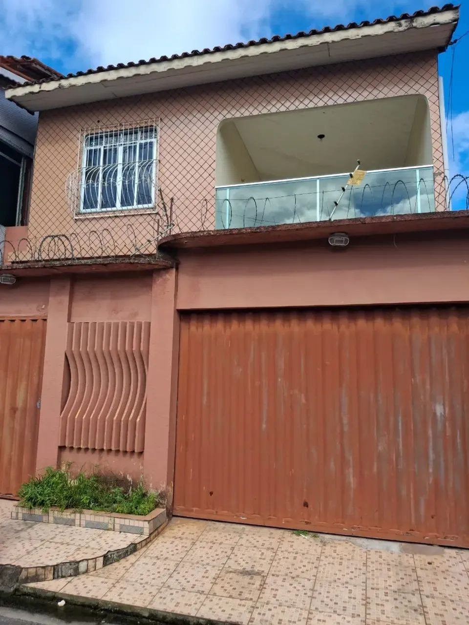 Excelente casa à venda. 3 suítes. - Foto 2