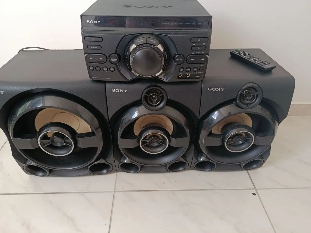 Vendo esse som da Sony novíssimo 