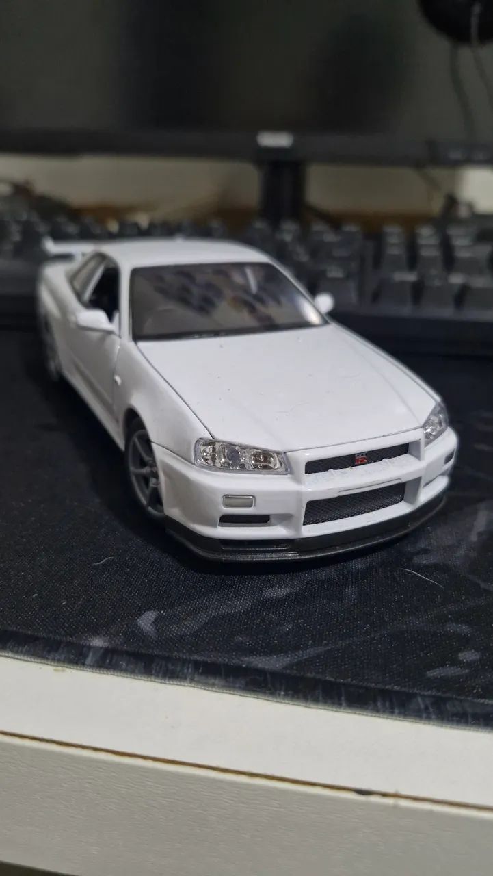 Skyline gtr r34 impecável 