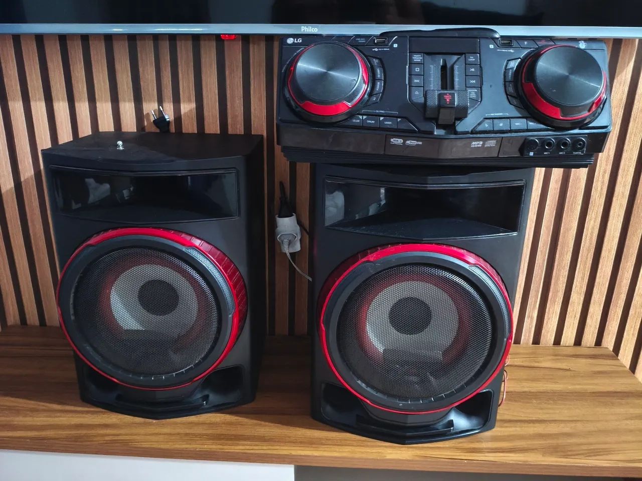 LG CJ87 1.800 RMS - Foto 2