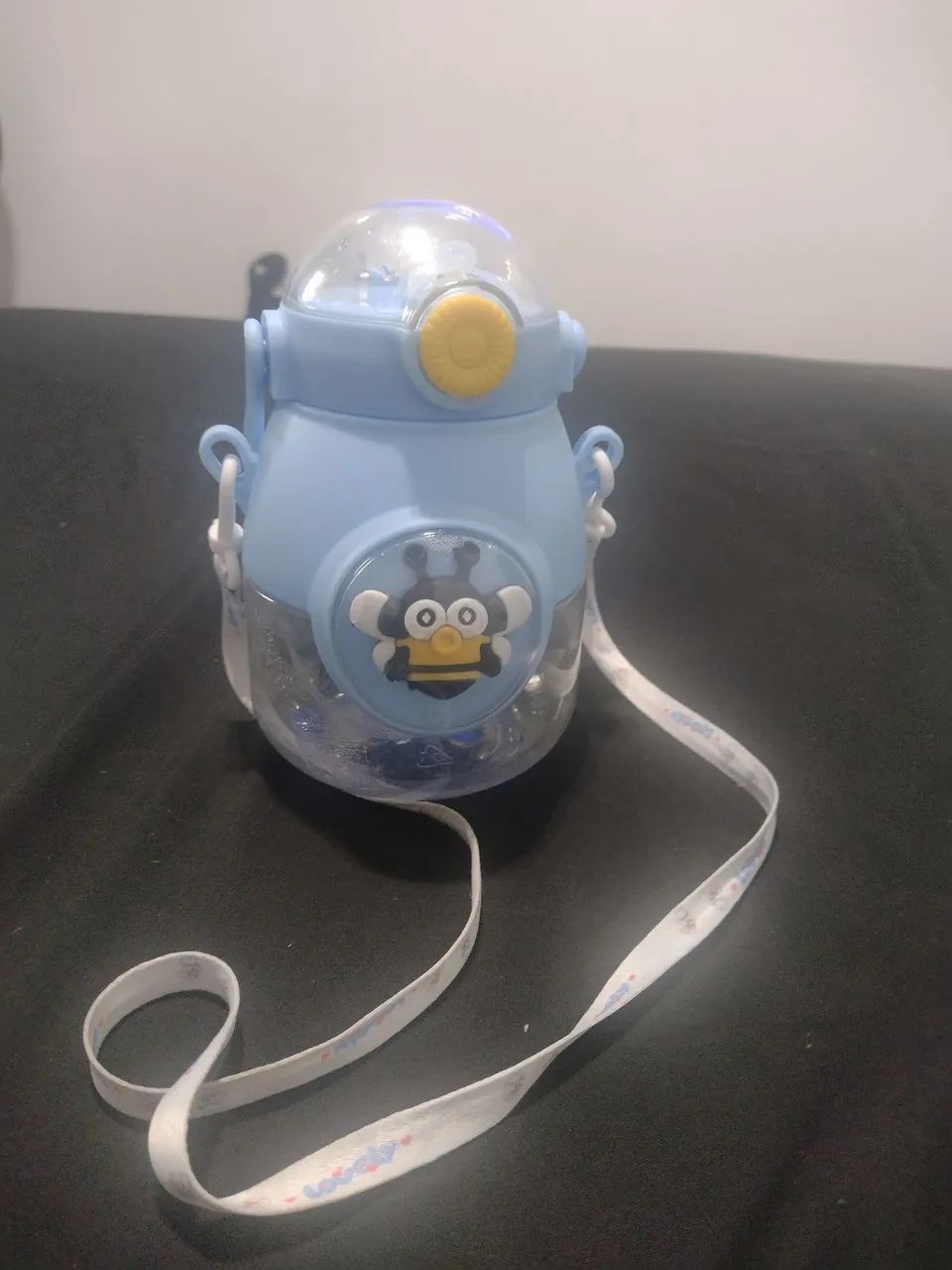 Garrafa squeeze de plástico infantil 800 ml  - Foto 2