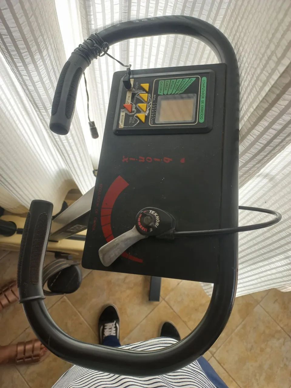 Bicicleta ergométrica Bionix Bcy 2.0 - Foto 3