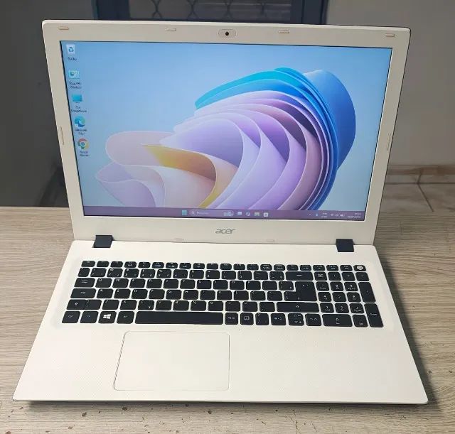 Notebook Acer E5-574 i5
