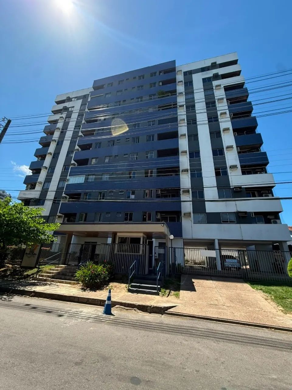Edifício Porto Bello 110m² c/ 3 Quartos sendo 1 Suíte 100% Mobiliado - Foto 2