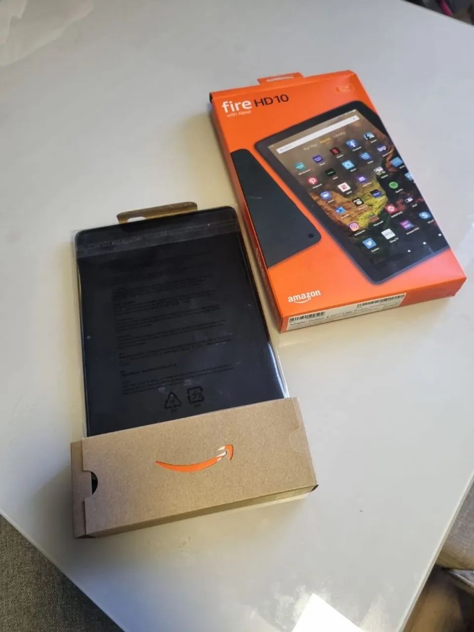 Tablet Amazon Fire HD 10 (11ª Geração) - Excelente Estado e Pronto para Uso!