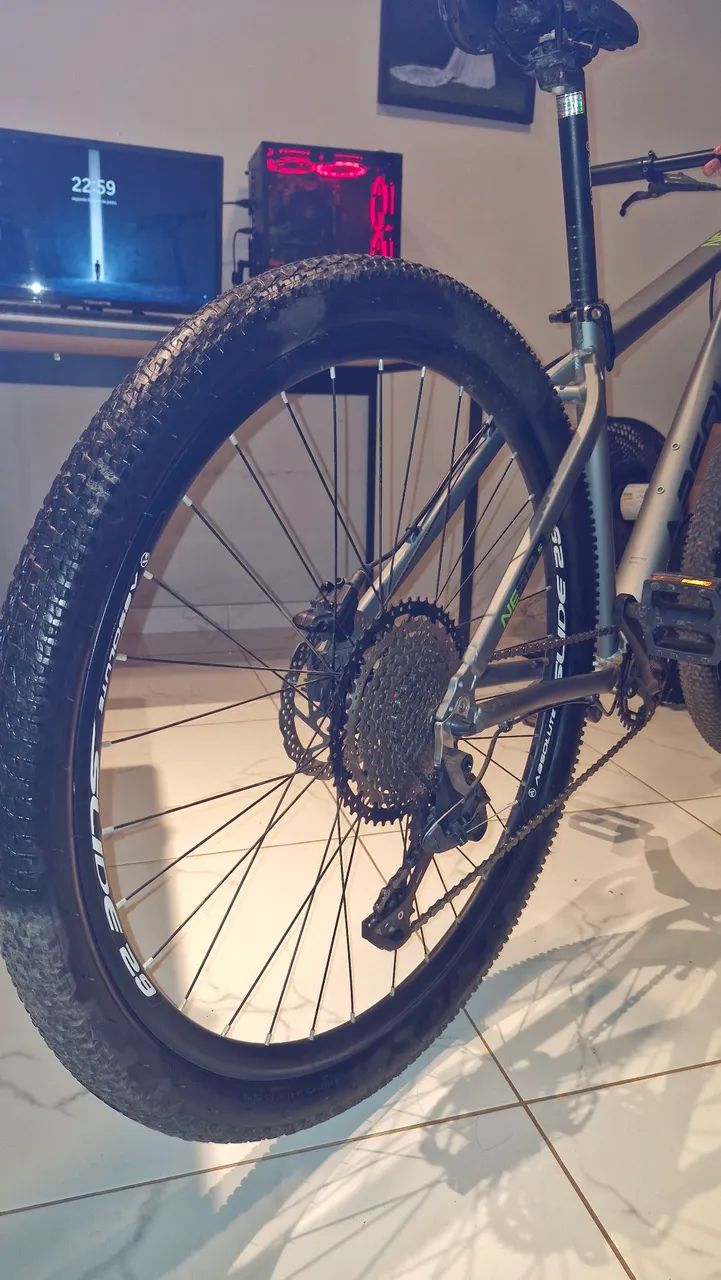 Bicicleta  - Foto 3