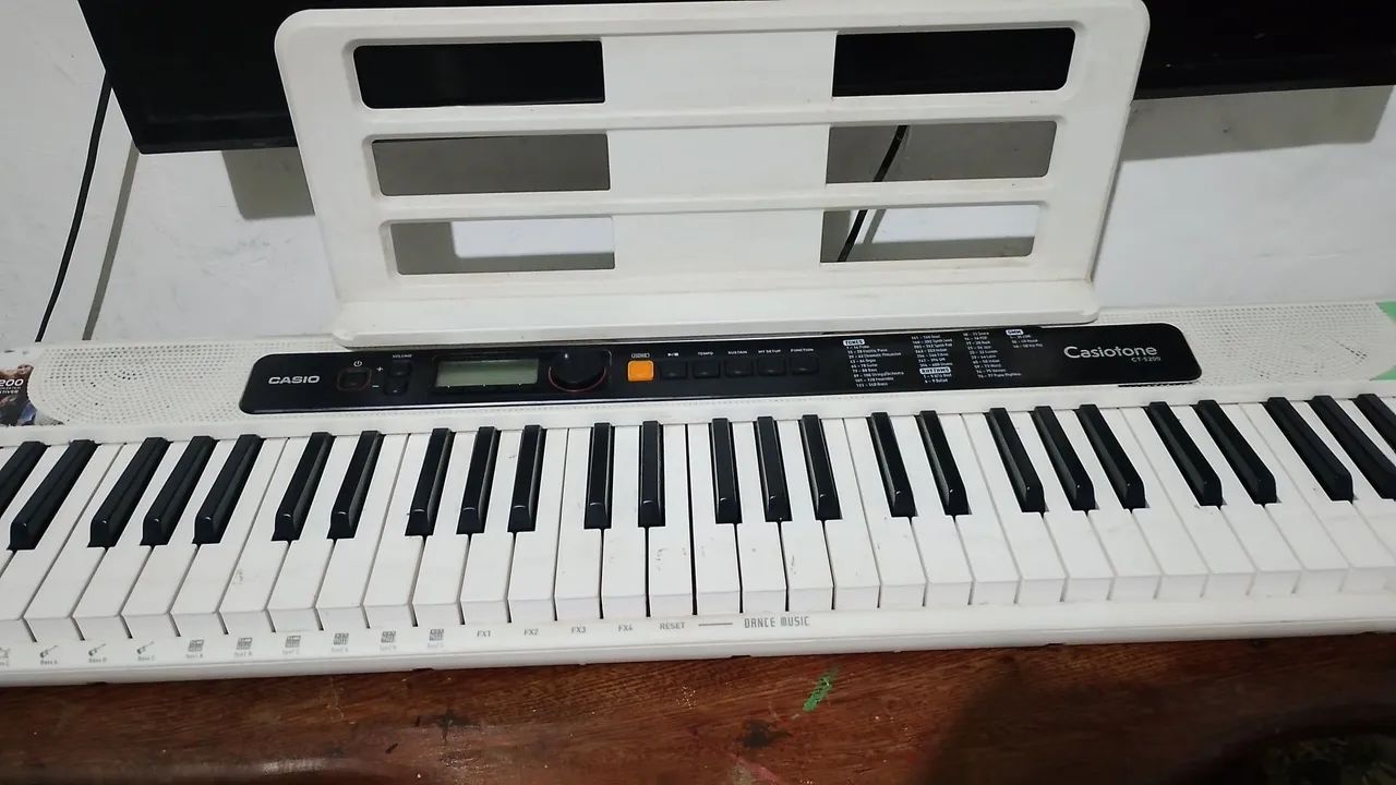 Teclado musical casio