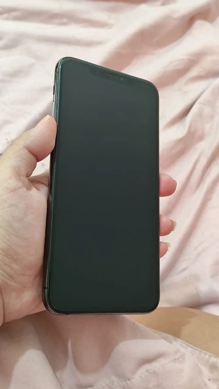 iPhone 11 Pro Max - 256 GB - Foto 2