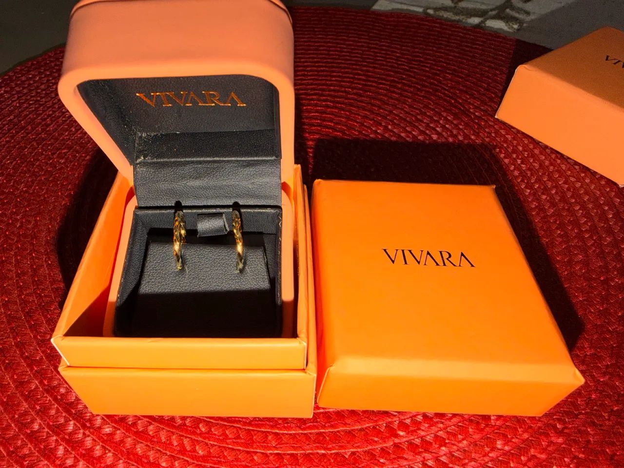 Brincos Vivara em Ouro 18k - Novíssimos na Caixa  - Foto 2