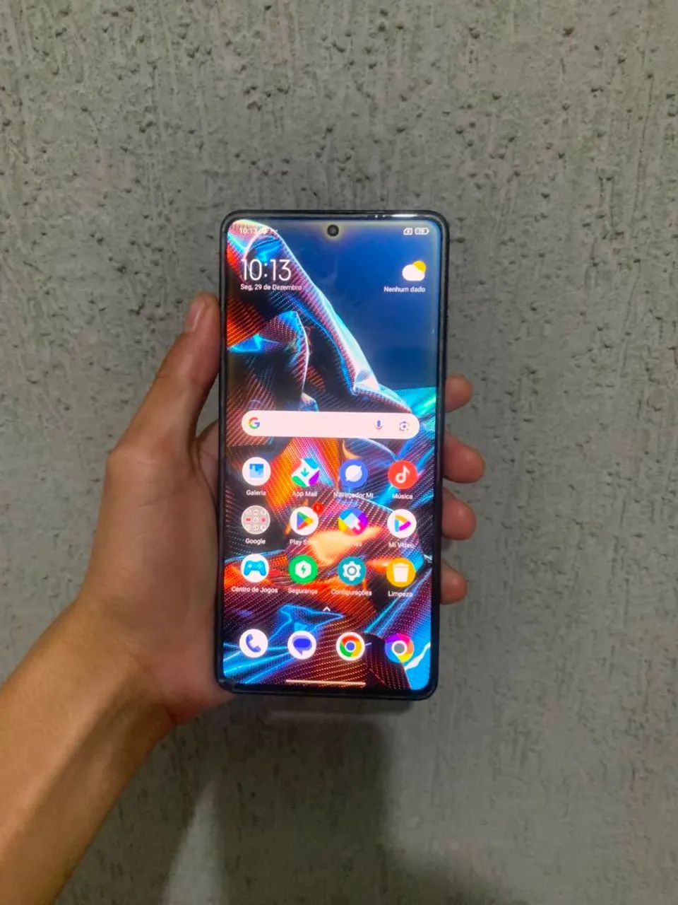 Poço x5 pro 5g 256gb trincado  - Foto 3
