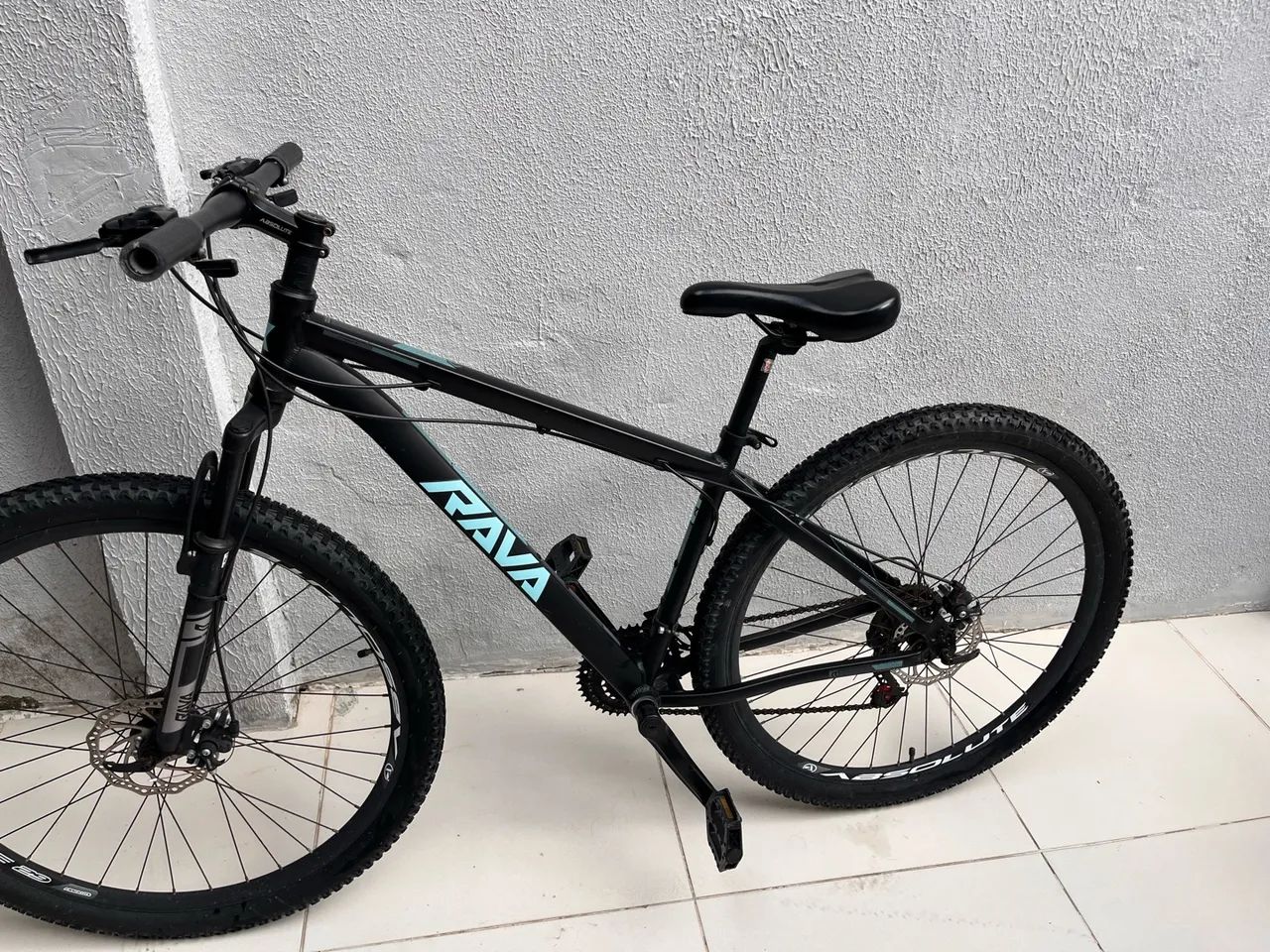 Vende-se bicicleta aro 29 