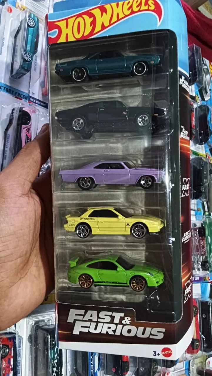 Vendo coleção completa hot wheels - Brinquedos e Jogos - Parque do