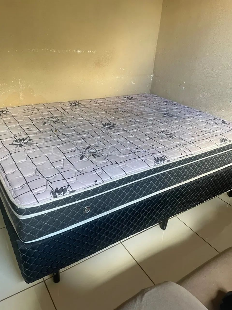 Vendo cama box casal  - Foto 2