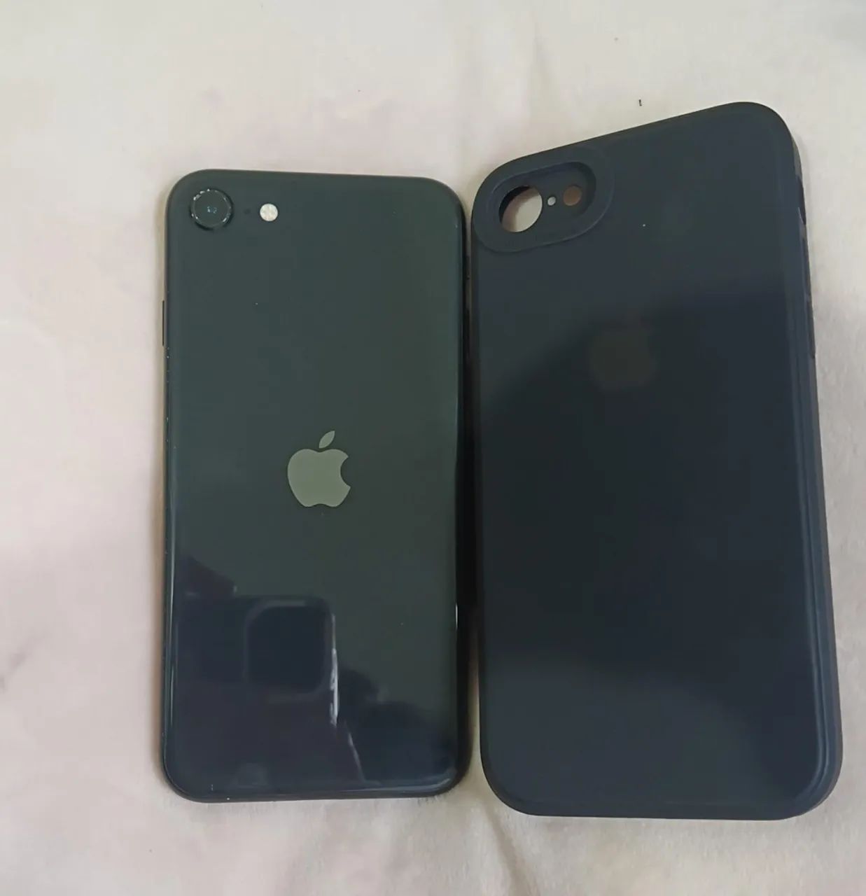 iPhone SE 2020 128GB + Caixa e Capinha e película  - Foto 2