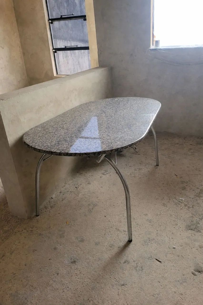 Mesa de jantar, desocupar espaço  - Foto 2