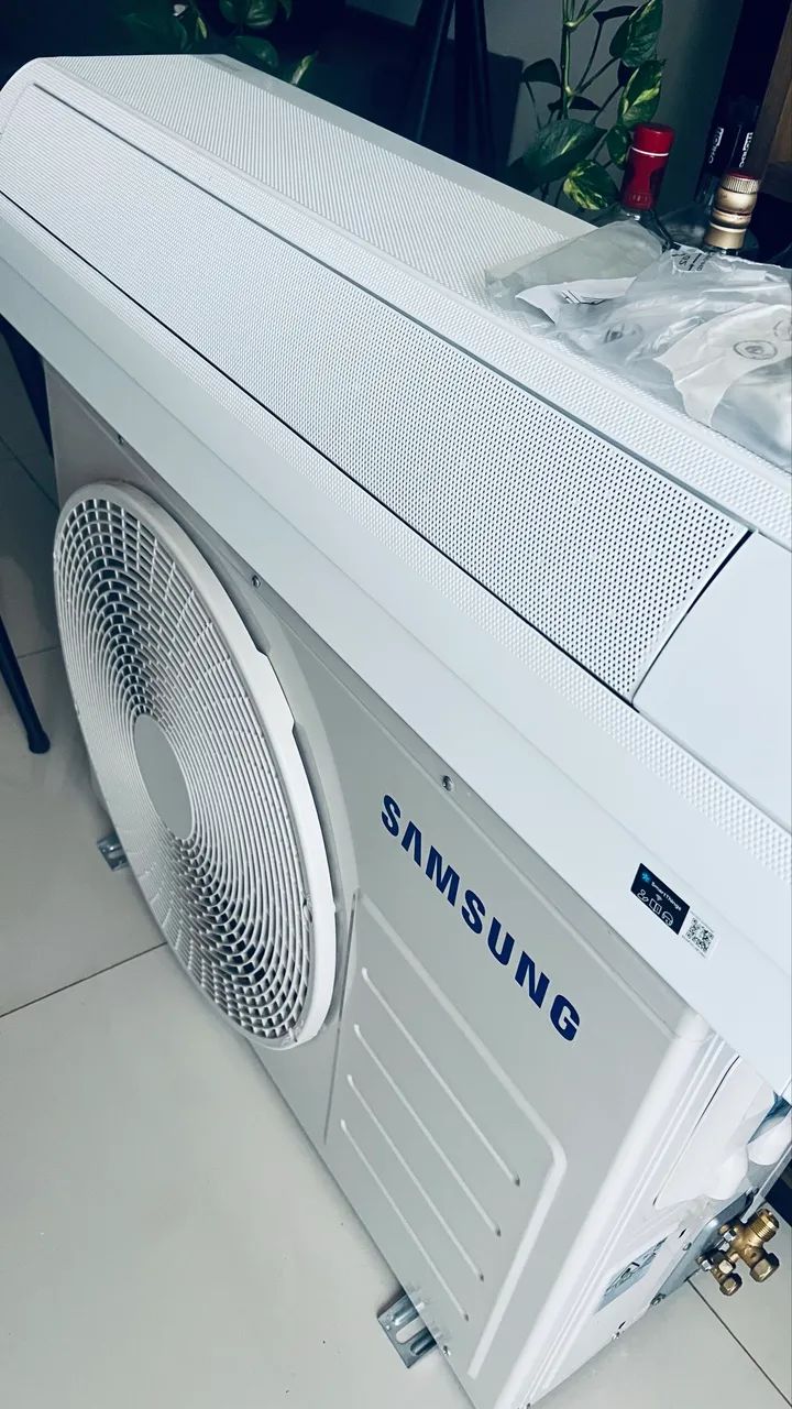 Ar Condicionado Samsung WindFree 24.000 BTUs - Semi-novo com NF - Foto 3