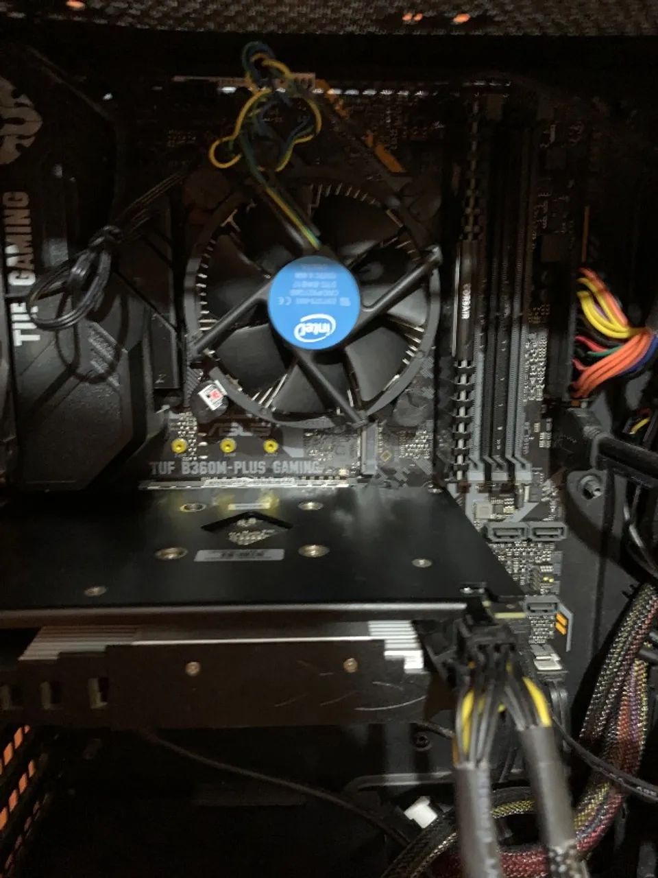 Core i5 9400F, Placa mãe B360 Asus TUF e Placa de vídeo RX 550 4GB PCYES