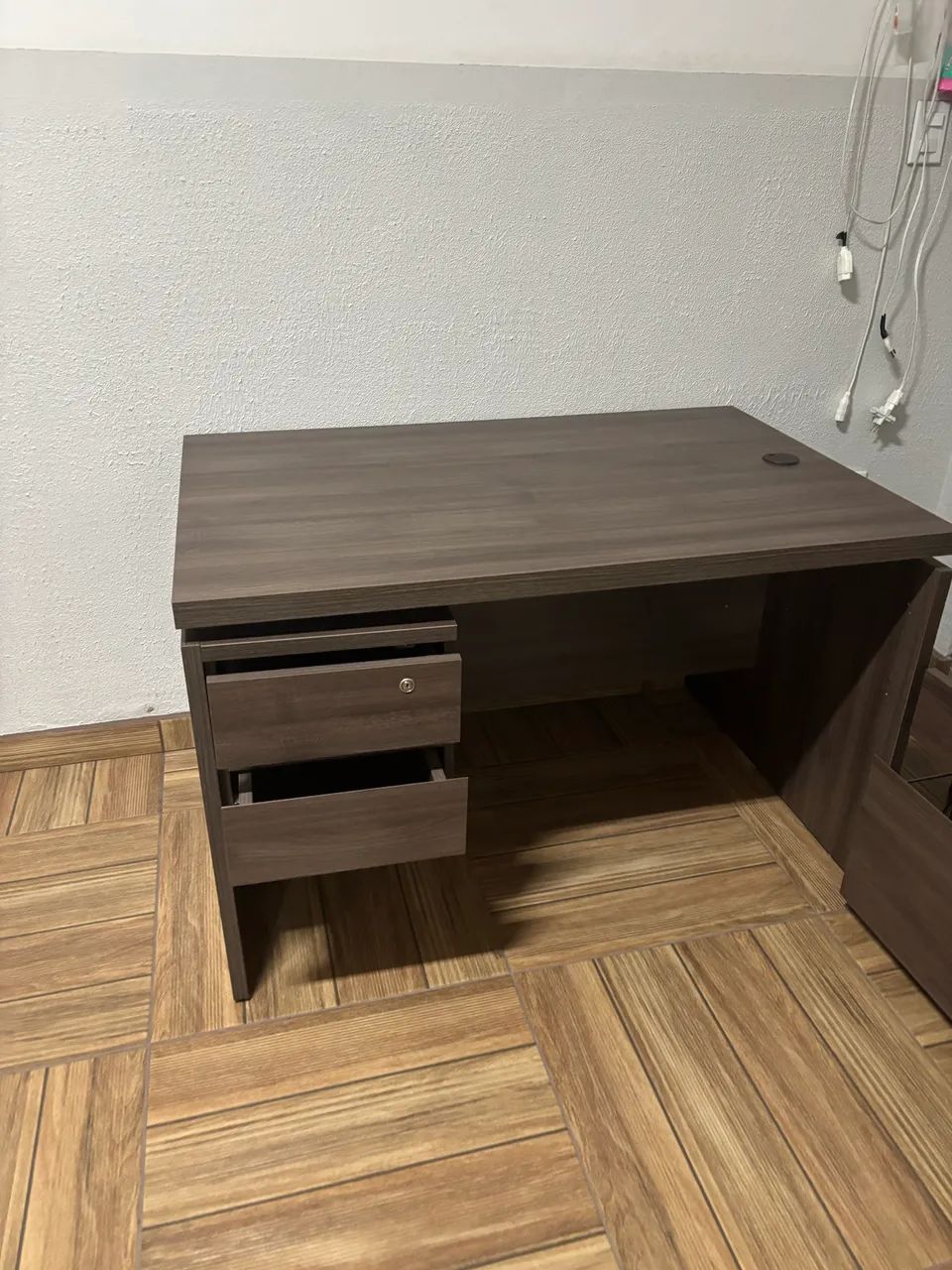 Vendo mesa para escritório usada!  - Foto 3