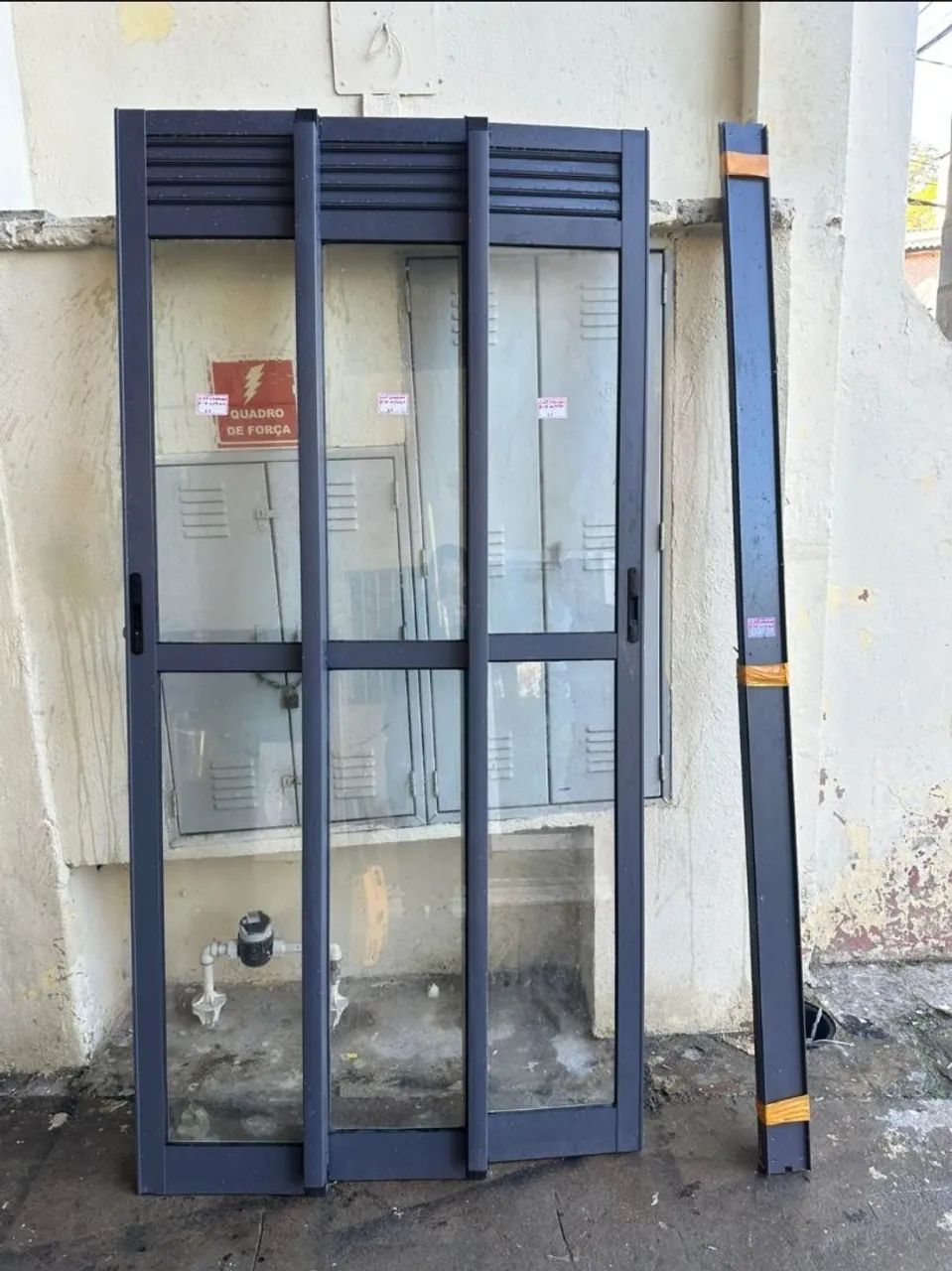 Porta balcao 3 folhas 1,08x2,15