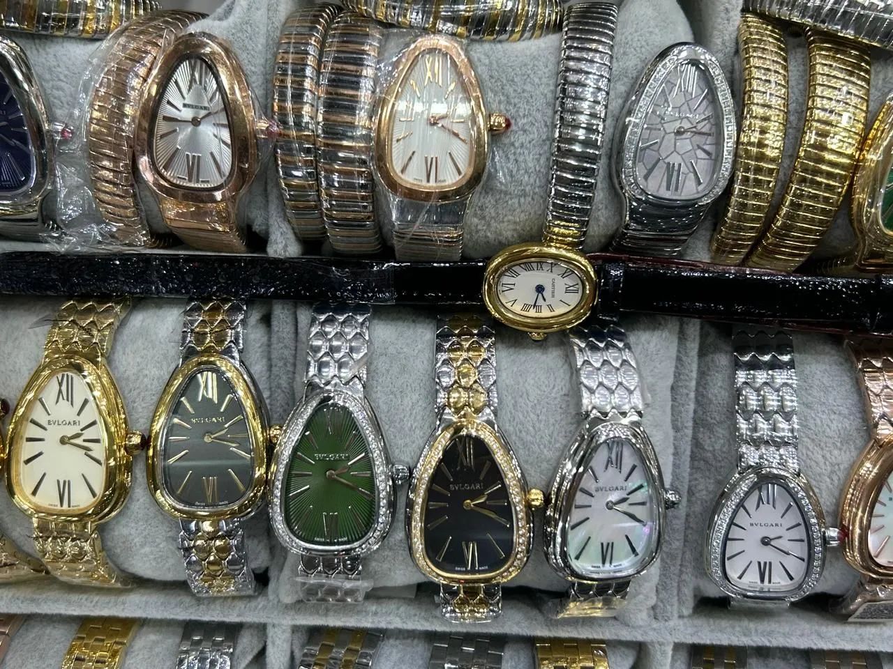 Relogio bvlgari serpenti sedutori lady