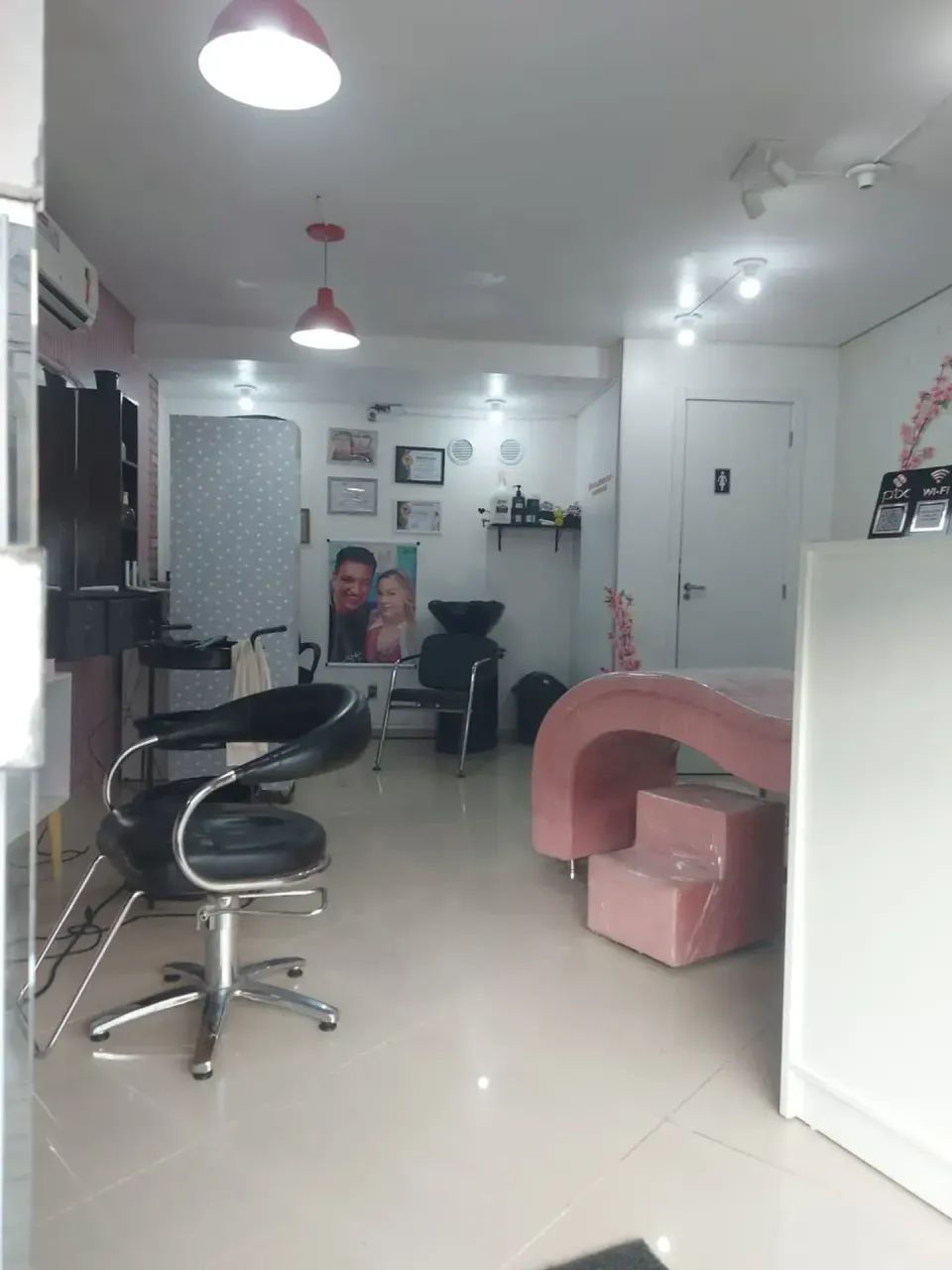 Sala comercial escriturada com vaga e excelente localização - Foto 3