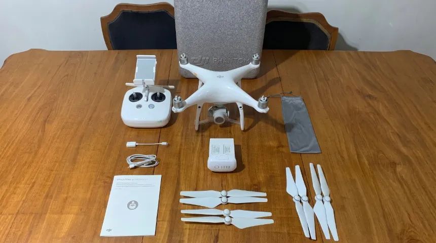 Drone DJI Phantom 4 PRO (KIT completo)
