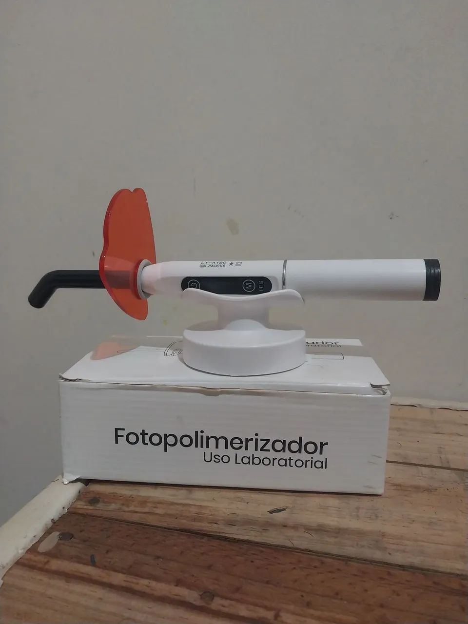 Fotopolimerizador branco 