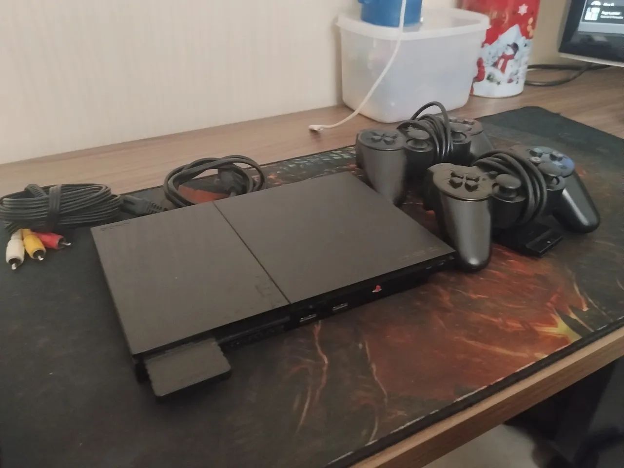 PS2 com 3 controles e 2 memory card - Foto 2