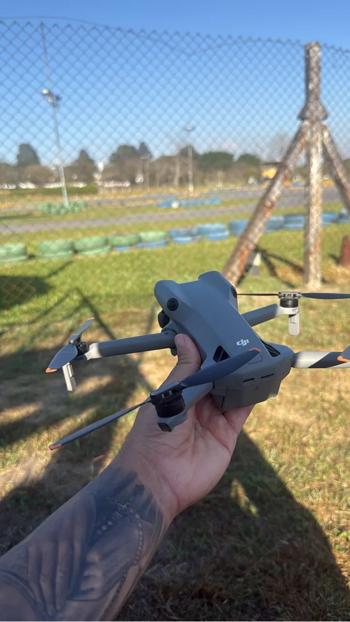 Drone DJI Mini 5 Pro Combo Plus 