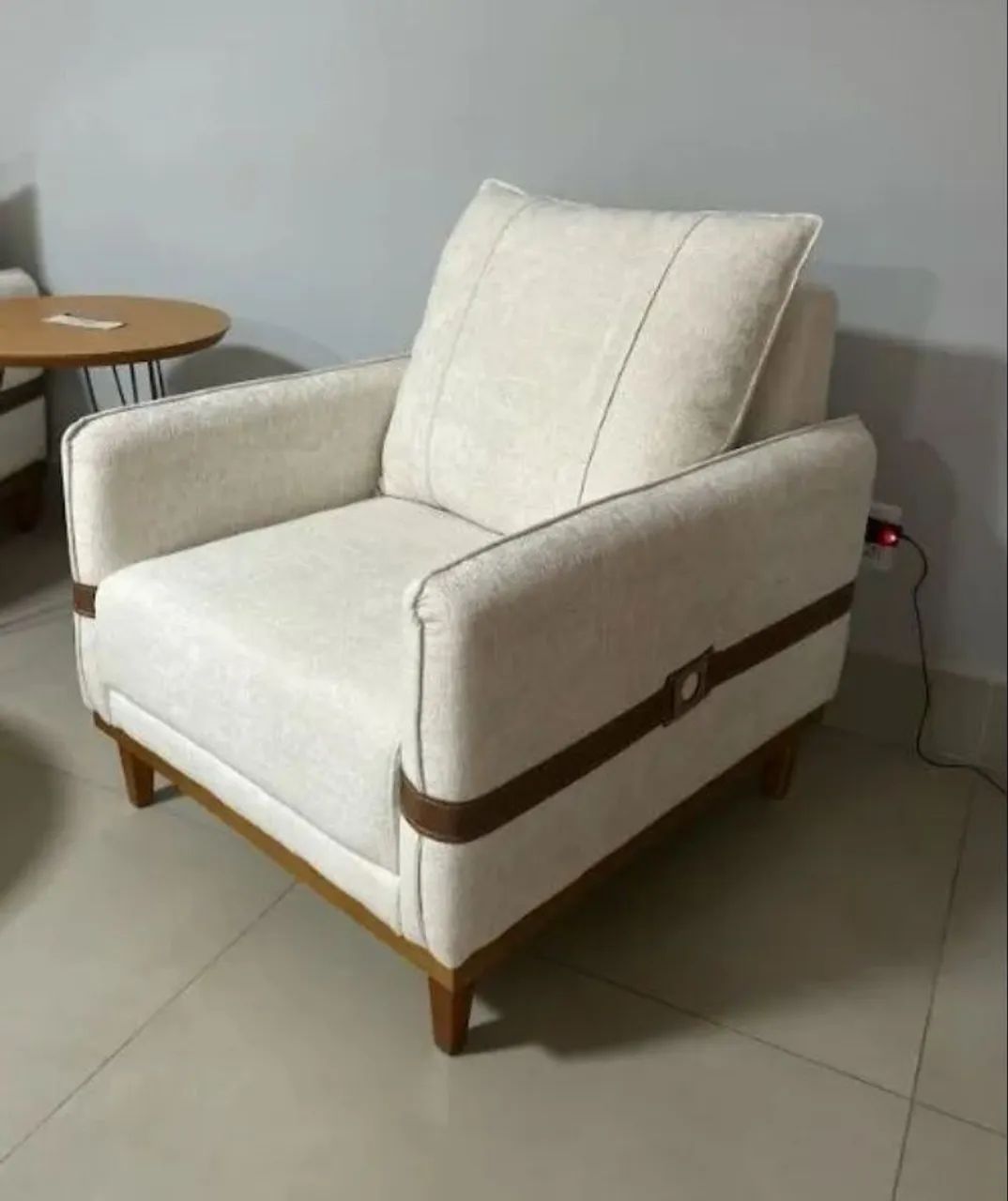 Estofado fixo kazu + 2 poltronas de brinde direto da fábrica  - Foto 2