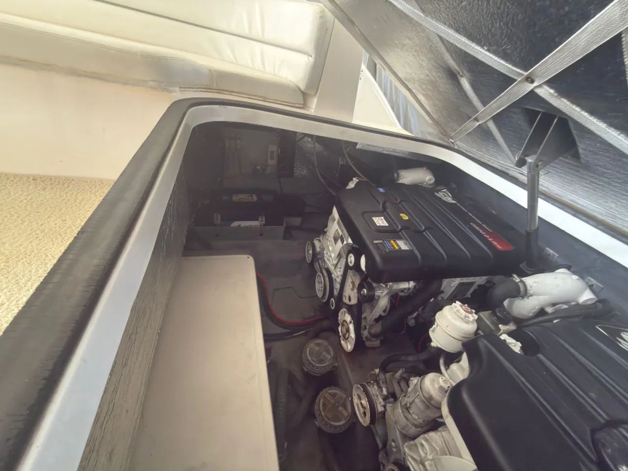 PHANTOM 300 (DIESEL) - ANO 2011 - Foto 4