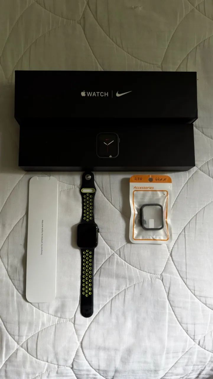 Apple Watch Series 5 Nike GPS 44mm Preto - Original - Smartwatches