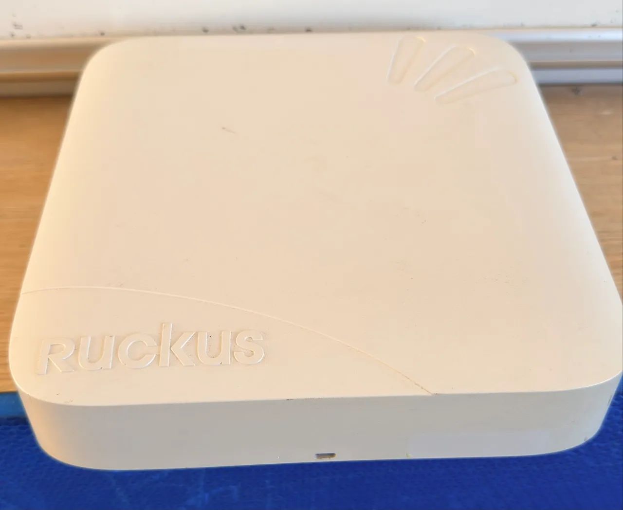 Access Point Ruckus R700 - Foto 3