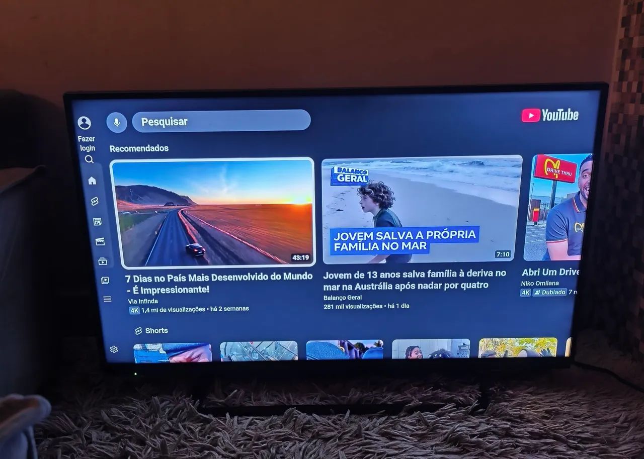 Tv 40 polegadas Panasonic. Não é smartv